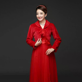 Vjenčani kaput od umjetnog krzna za nevestu i družice s dugim rukavima — umjetno krzno, jesen-zima sezona, stil fashion OL, ravno tkanje, dekorativno