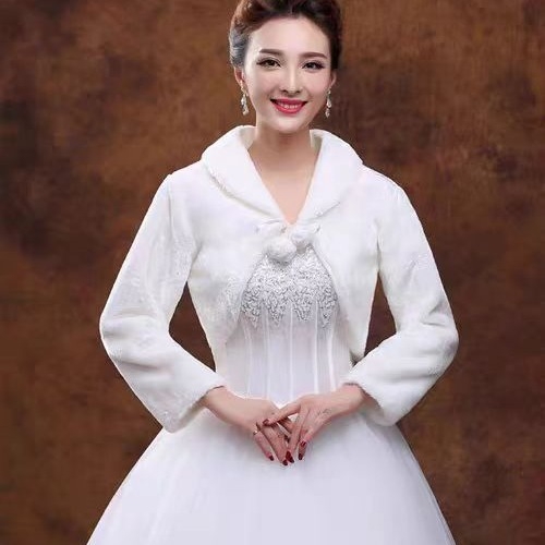 Vjenčani kaput od umjetnog krzna za nevestu i družice s dugim rukavima — umjetno krzno, jesen-zima sezona, stil fashion OL, ravno tkanje, dekorativno