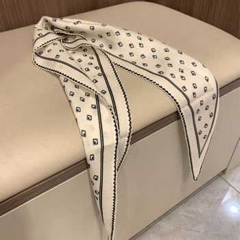 Шал от коприна и вълна с ромбовиден модел, дантелен кант, двустранен, warp-knit