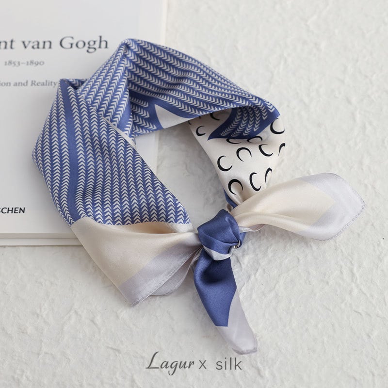 Копринен квадратен шал, 53×53 см, 100% коприна, есен 2025