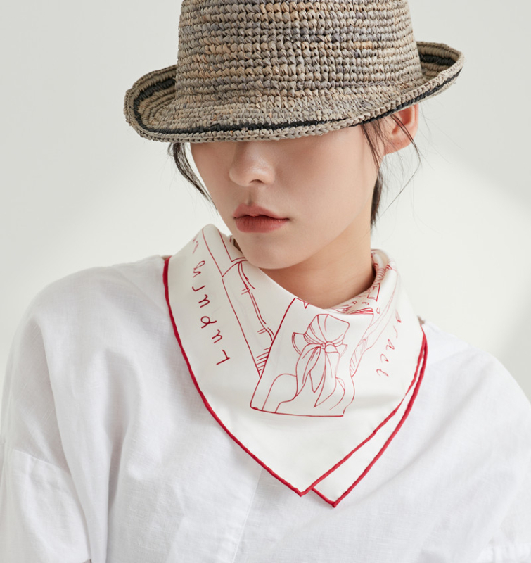 Svileni mali kvadratni šal - 100% svila; tkanina: twill; stil: mali kvadrat, retro, književnost i umjetnost; otisak; za dame