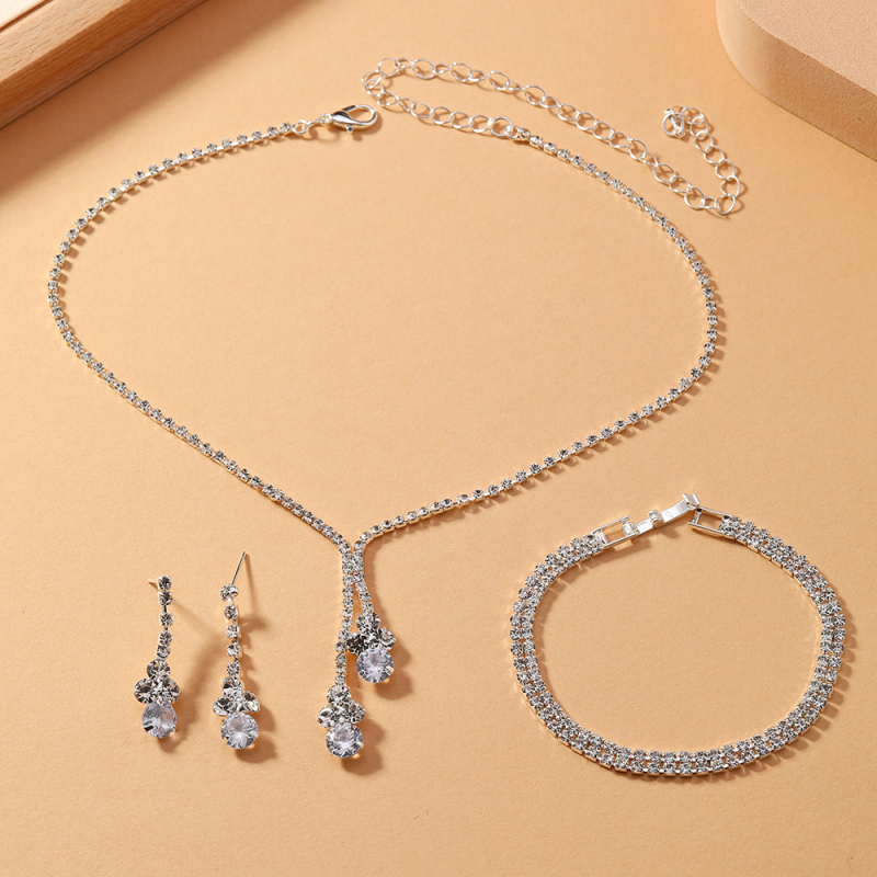 Set nakita: cirkon cvjetni dizajn, naušnice i ogrlica, materijal rhinestone, korejski stil