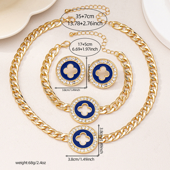 Set de bijuterii format din colier, brățară și cercei cu trifoi geometric gol și accente de diamant; pandant din aliaj; placare electroplată; lungime reglabilă 51–80 cm; lanț obișnuit