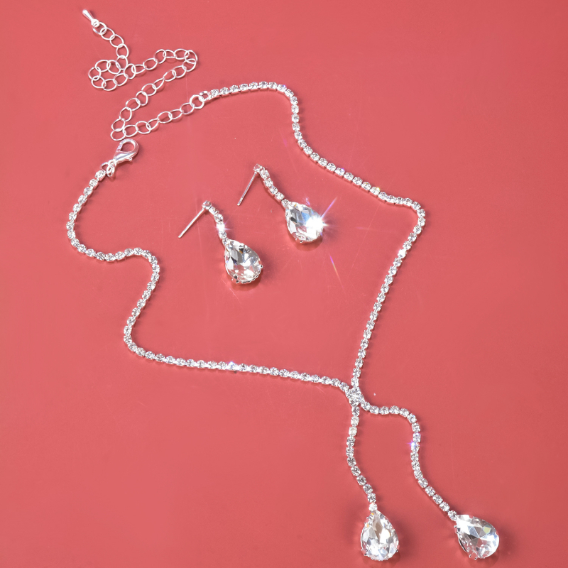 Ženski set nakita: naušnice + ogrlica rhinestone, Twist lanac (Materijal: Rhinestone; Tehnologija obrade: Set with diamonds; Set: Naušnice + Ogrlica; Dužina lanca: Twist chain; Uzorak: Ljubav/vodene kapljice/zvona)