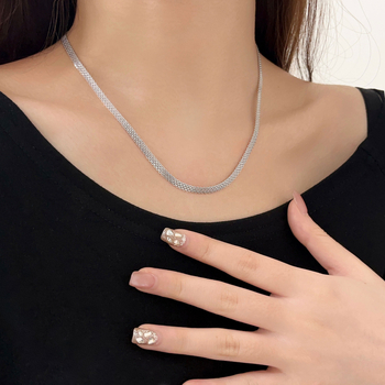 Colier din argint S925 cu lanț împletit italian pentru femei – stil ușor de lux, set cu colier și bijuterie pentru mână (Material: argint 925; Lanț: împletire italiană; Placare: electroplating; Stil: feminin; Design: original)