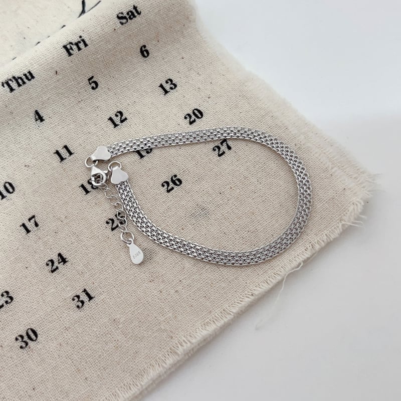 Colier din argint S925 cu lanț împletit italian pentru femei – stil ușor de lux, set cu colier și bijuterie pentru mână (Material: argint 925; Lanț: împletire italiană; Placare: electroplating; Stil: feminin; Design: original)