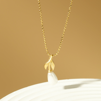 Set colier și cercei din argint 925, cu perle inserate, forme frunză și picătură, lanț cu mărgele, brand Oini, stil Ins