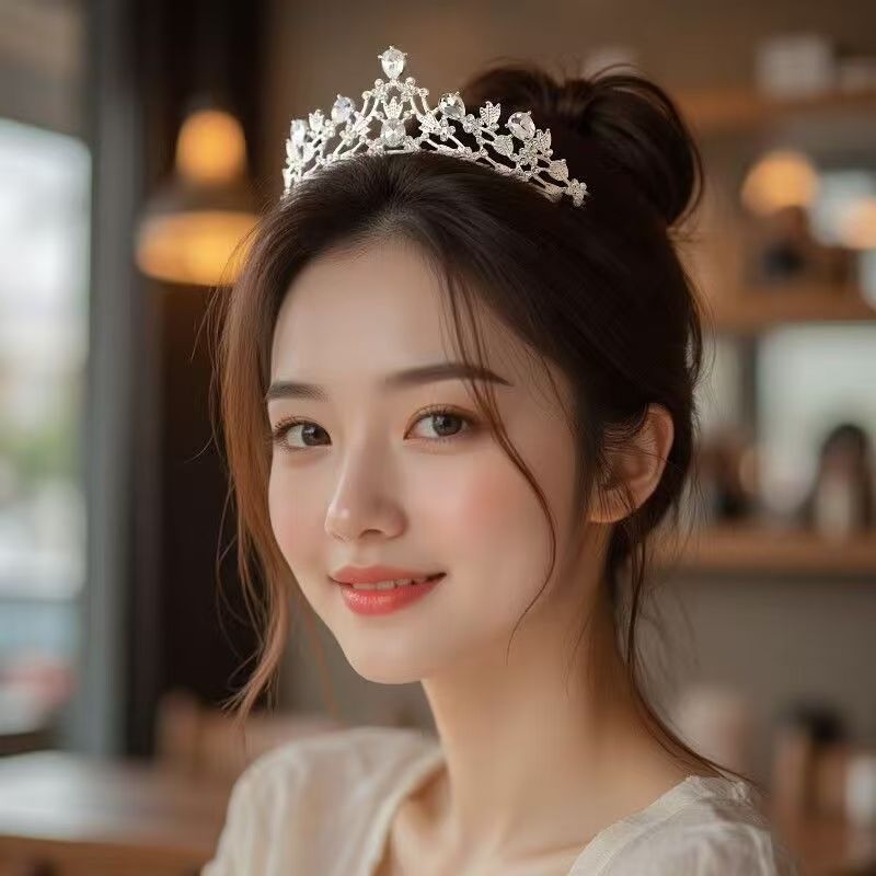 Strass svadbena kruna za glavu, bijeli kristali, elektroplatiranje, japansko/korejski stil, oblik krune