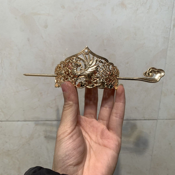 Galvos aksesuaras – plaukų karūna iš metalo, senovinis stilius (Medžiaga: Metalas; Stilius: Kitas; Prekės ženklas: Unique; Išleidimas: 2021 m. vasara)