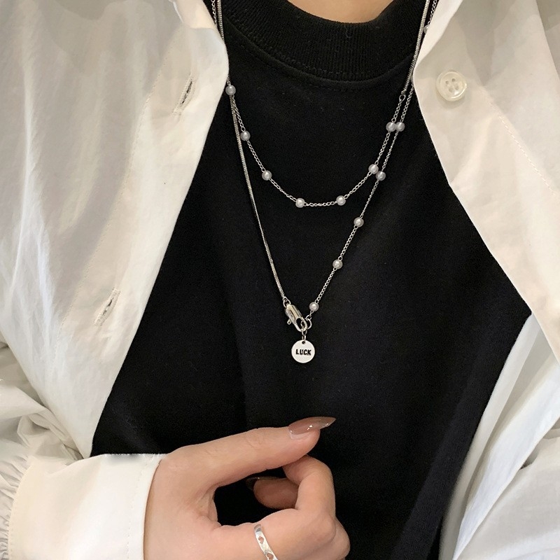 Colier pentru femei cu design geometric, materiale mixte, pandant din aliaj, placare electroplatină, greutate 10 g