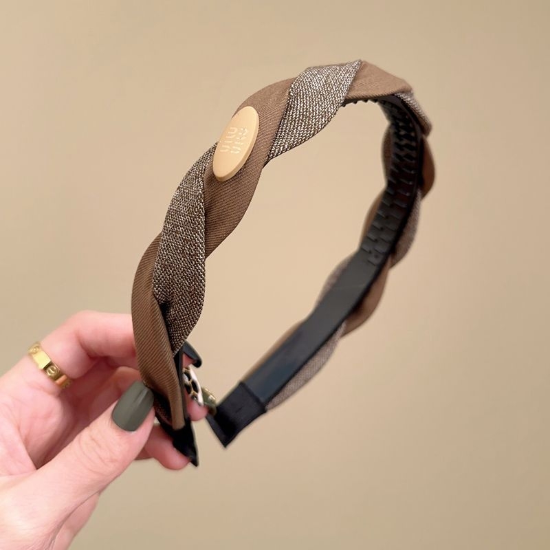 Patobulinta versija: Pynėta plaukų juosta su dantimis – vaikams skirta aksesuaras plaukams, elegentiškas stilius (pavasaris 2025)