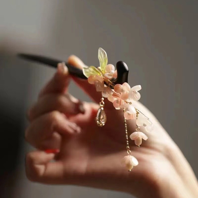 Clamă pentru păr cu design floral în stil retro (Material: Materiale mixte; Formă: Floare; Stil: Retro; Ambalaj: Ambalaj independent)