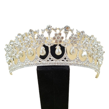 Menyasszonyi diadém, ötvözet, gyöngyökkel és kristályokkal, virágos stílus, fejfedő