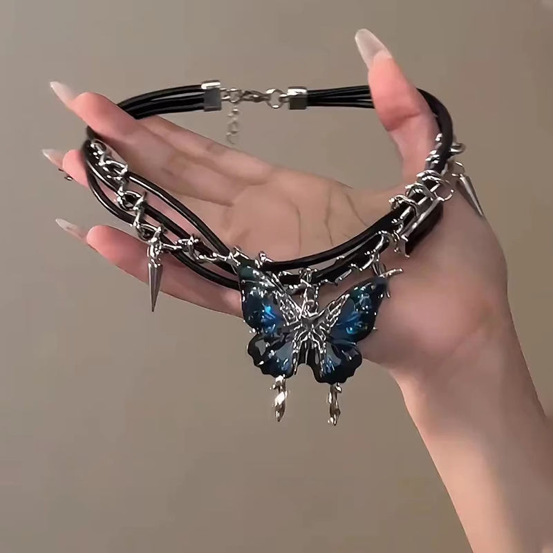 Κολιέ με gradient πεταλούδας για γυναίκες - μακρύ κολιέ από κράμα ψευδάργύρου, βιντάζ στυλ, σχήμα φιόγκο, Xinrong