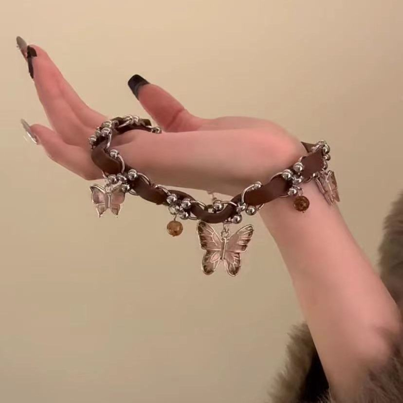 Κολιέ με gradient πεταλούδας για γυναίκες - μακρύ κολιέ από κράμα ψευδάργύρου, βιντάζ στυλ, σχήμα φιόγκο, Xinrong