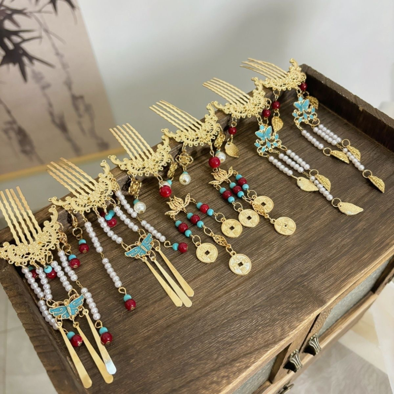 Peaehis — metall, antiikne stiil, naistele, lipsukujuline kuju, käsitöö