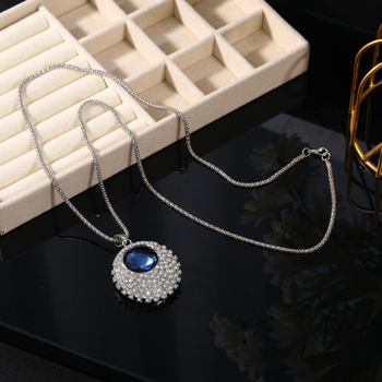 Ilga megztinio grandinė, lydinio medžiaga, kamuoliukų grandinė, apimtis 51–80 cm, be pakabuko