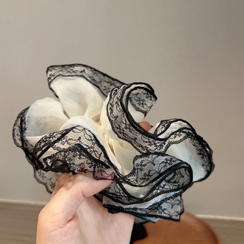 Gumica za kosu u dvorcu stilu s čipkom i satenskom tkaninom, ručna izrada, visoka elastičnost, proljeće 2025