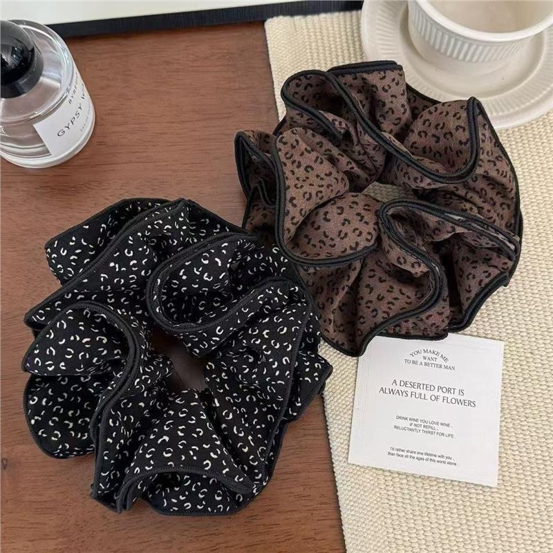 Scrunchie za kosu s leopard uzorkom, tekstilni materijal, ručna izrada, korejski stil, visoka elastičnost, učvršćivanje na krajevima, Zima 2025