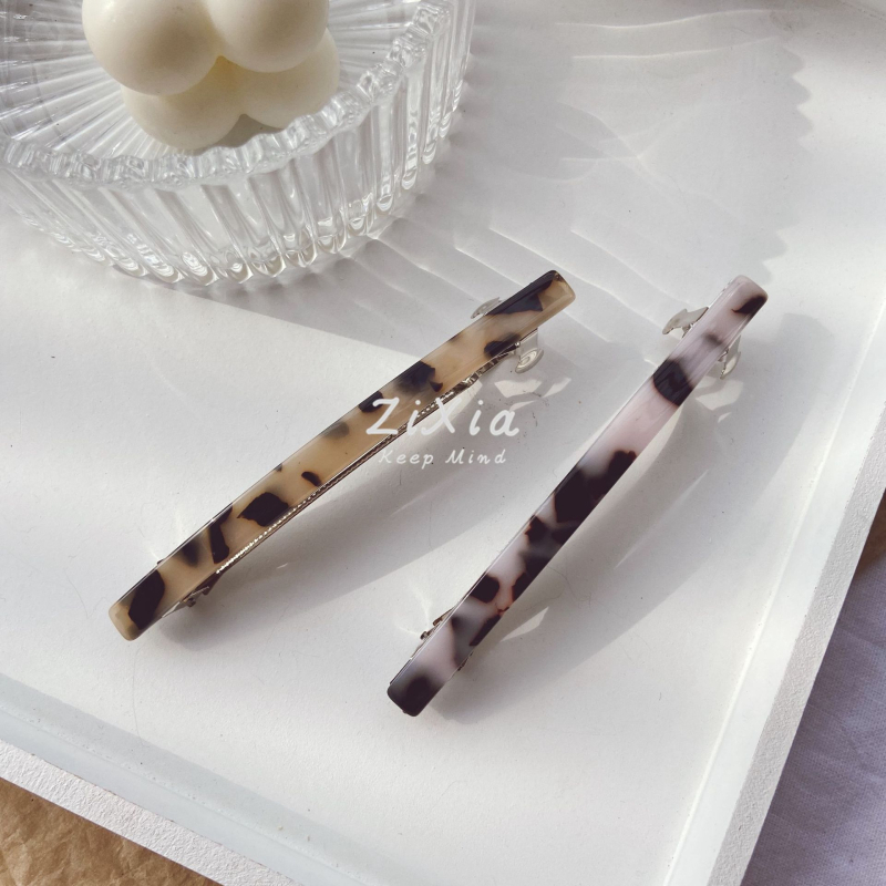 Geometrijska štipalj za kosu s uzorkom školjke, minimalistički stil, dodatak inspiriran Chanel