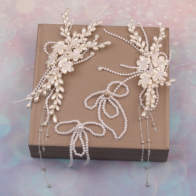 Диадема за коса с перлено цвете и пискюл, странична щипка, тъкано изработено, естествен стил