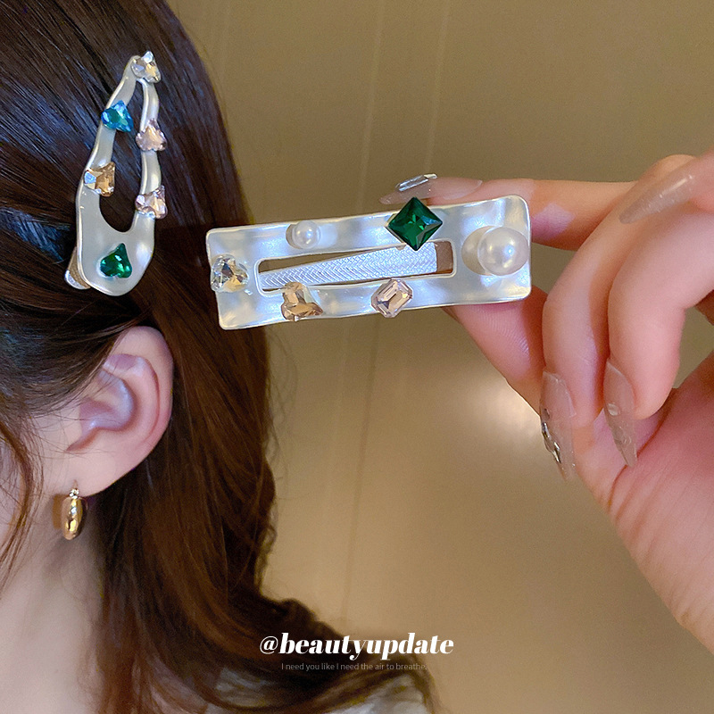 Y2K вдъхновена метална щипка за коса с дукбил форма и диамантена настилка, луксозен стил за жени