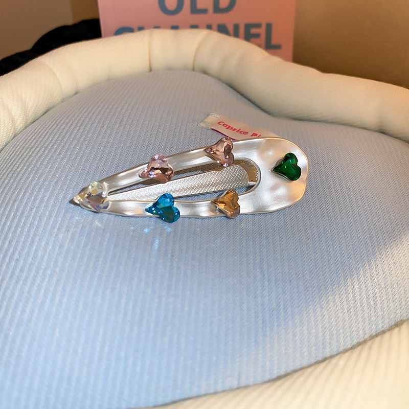 Y2K вдъхновена метална щипка за коса с дукбил форма и диамантена настилка, луксозен стил за жени