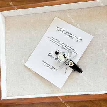 Clip de păr din plastic, lucrat manual, cu motiv pisică-inimă, clip duckbill, stil drăguț și proaspăt, pentru femei