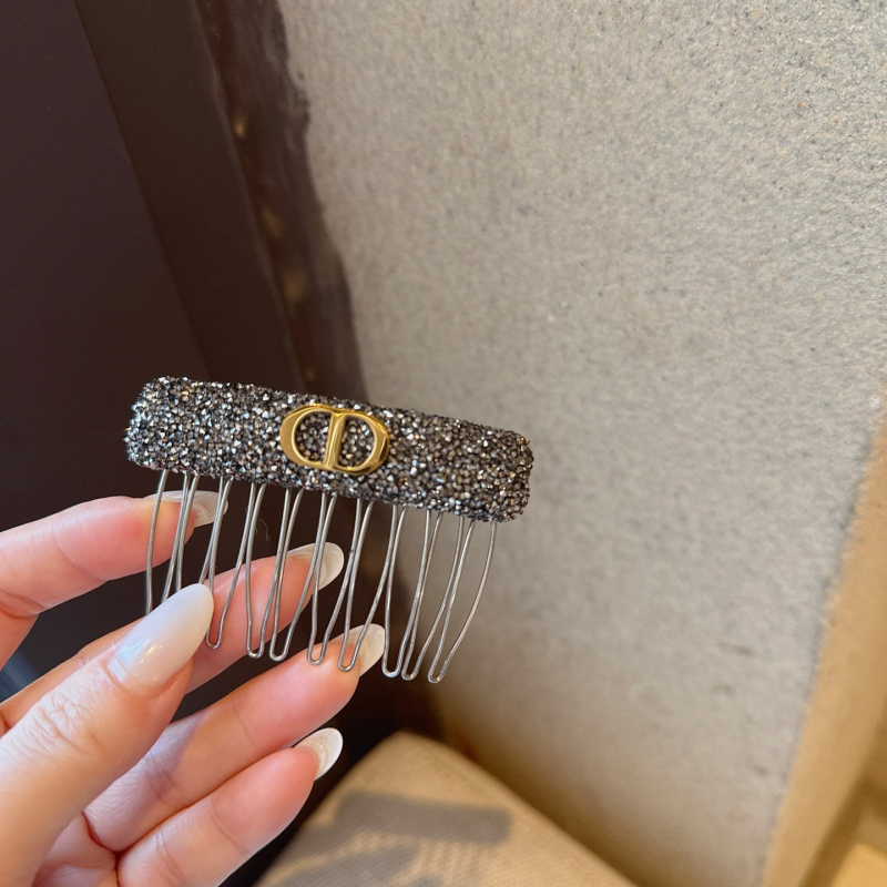 Hajni češalj s rhinestones kristalima, dizajn s željeznim zubima u obliku svinjske njuške, vintage ženski stil, ručna izrada, materijal: octena kiselina, Guangzhou, ljeto 2025