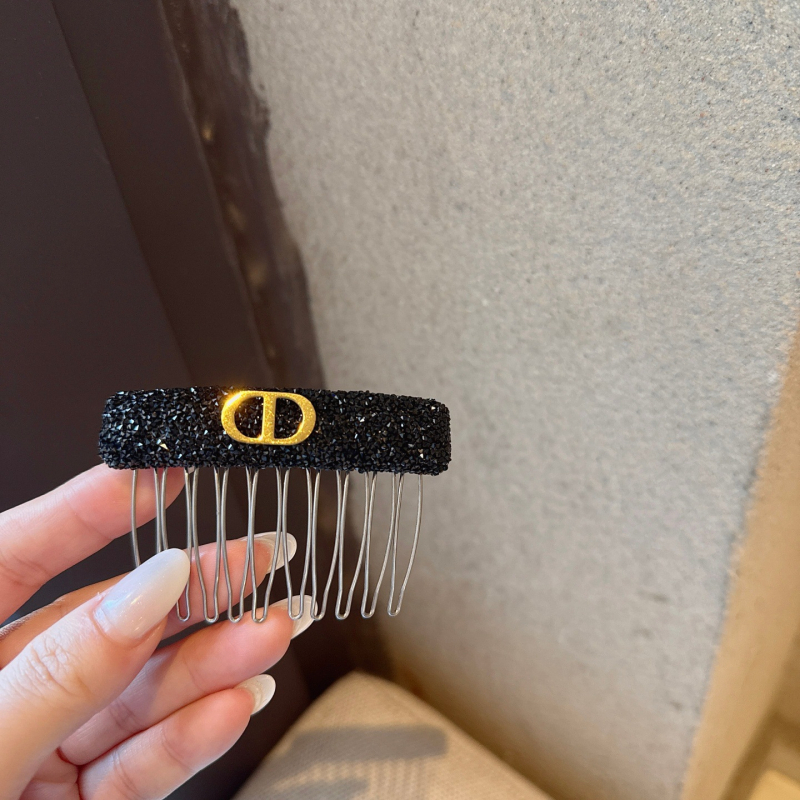 Hajni češalj s rhinestones kristalima, dizajn s željeznim zubima u obliku svinjske njuške, vintage ženski stil, ručna izrada, materijal: octena kiselina, Guangzhou, ljeto 2025