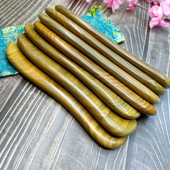 Ξύλινο χτένι, υλικό: sandalwood/rosewood, προέλευση: Min county, Anhui, φινίρισμα επιφανείας: grind, σχέδιο: τοπίο λουλουδιών