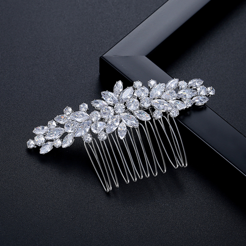 Europos stiliaus nuotakos plaukų šukė su cirkonų gėle, rankų darbo iš vario, elektroplatinėta