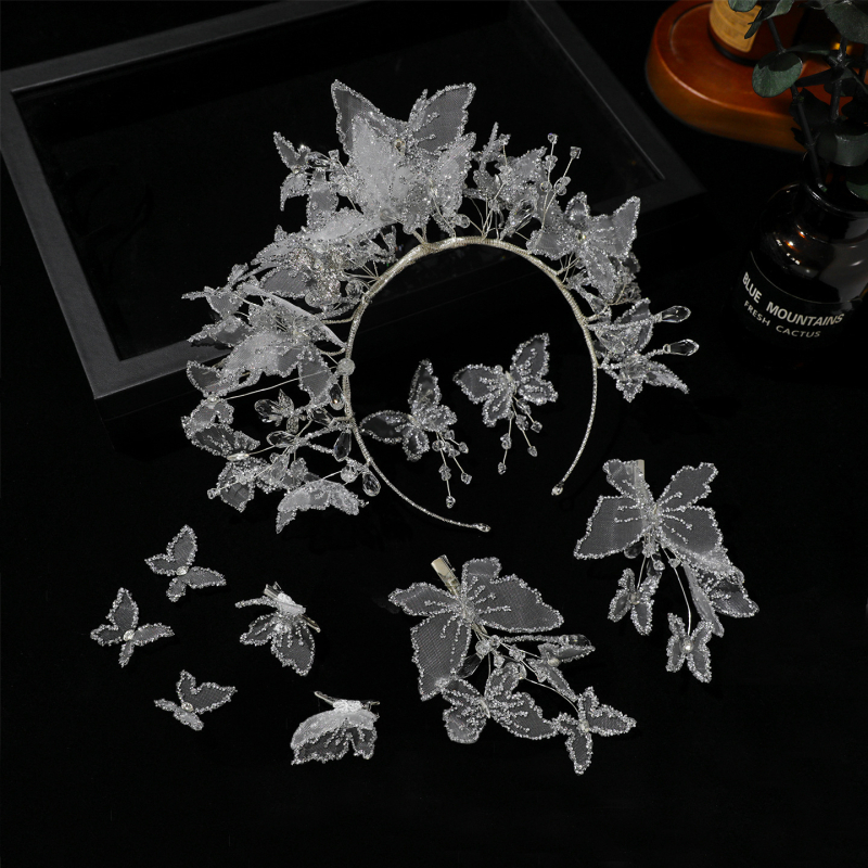 Menyasszonyi korona, fejfedő, textil anyagból készült, könnyed luxus stílus, kézzel készített, kristályok, testreszabható