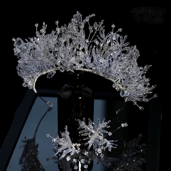 Tiara sa kristalima — Legura, Oblik: Kruna, Elektroplatina, Tip kristala: Kristal, Stil: Moda, Žene