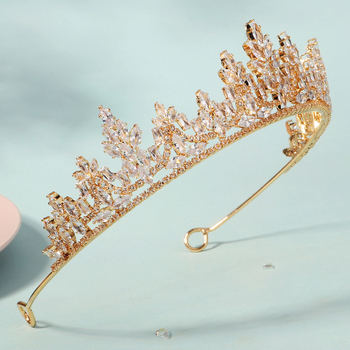 Mianino Ženska vjenčana kruna s cirkonima — legura, ugrađeni bijeli kristali, princeski dizajn