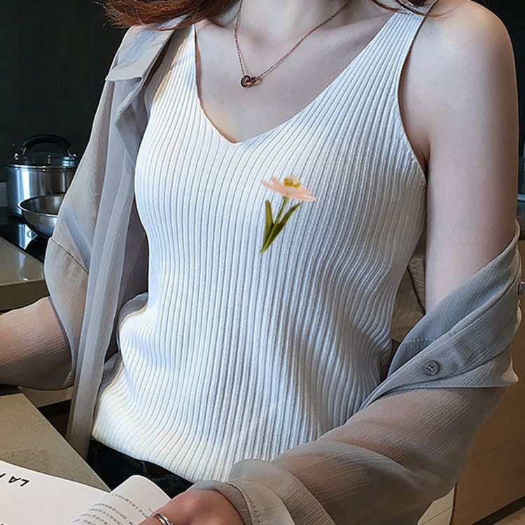 Brosa od smole s cvjetnim motivom, originalni dizajn, stil za parove, proljeće 2024