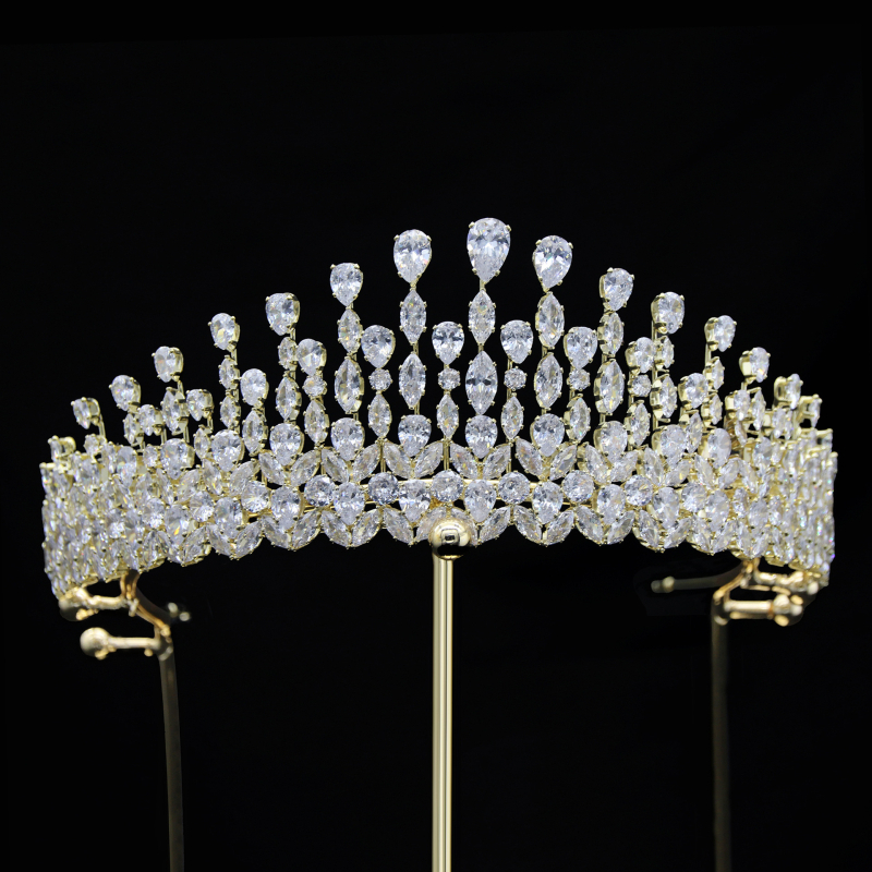 Nevjesta kosa tiara od bakreno-zirkonijskog materijala, ženski stil, kruna za princezu, pravi cirkon kristali, težina 115 g, elektroplatiranje, mogućnost prilagođavanja, odvojeno pakiranje