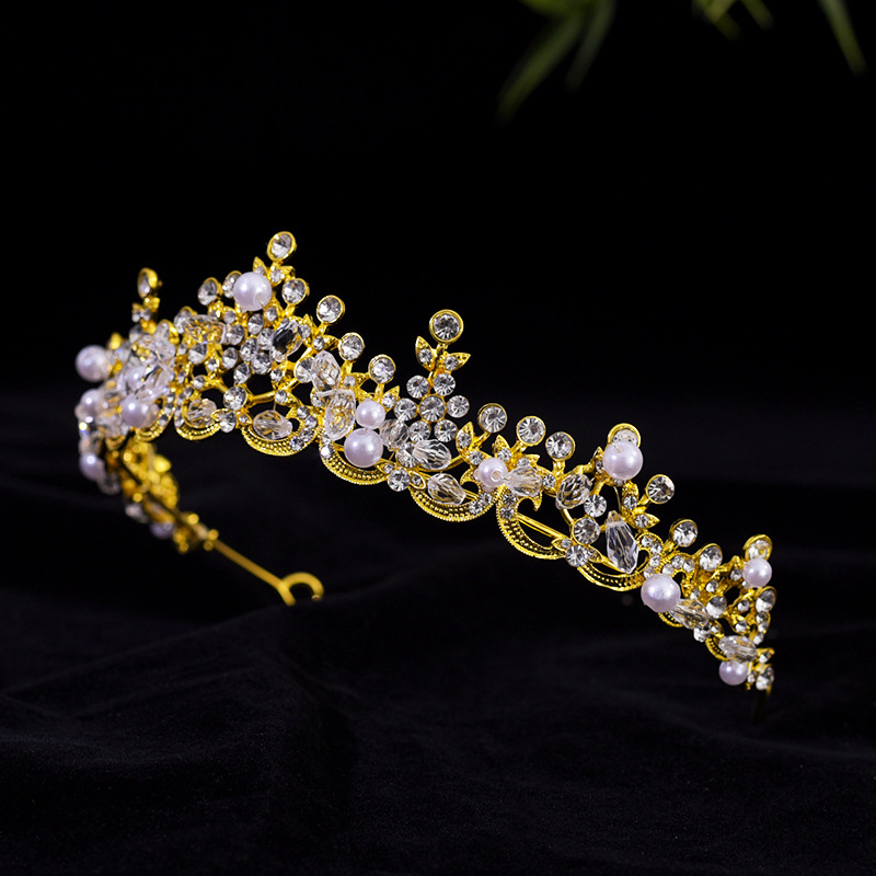 Nuotakos karūna iš lydinio – karūna, kristalai, elektroplatinavimo danga