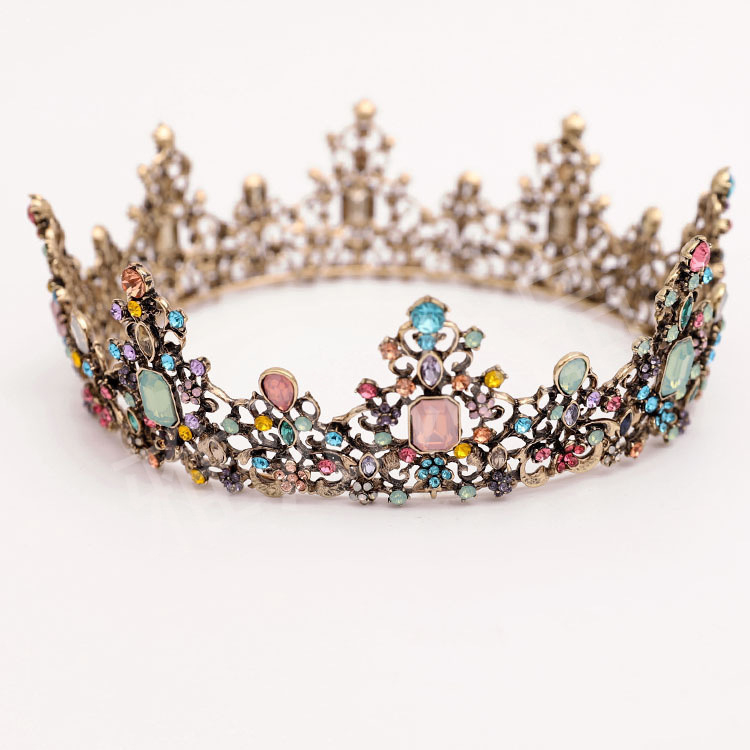 Vestuvinė karūna – Baroko Europos prabanga, Retro stilius (Lydinys; Elektroplatininimas; Karūnos forma; Pavasaris 2025)