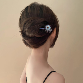 Plaukų segtukas iš ebono medienos su gėlių motyvu ir kutais, senovinės Kinijos Hanfu stilius (Medžiaga: Ebono mediena; Stilius: Senoji Kinija; Ypatybės: Gėlių motyvas, kutai; Išleidimas: Žiema 2025)