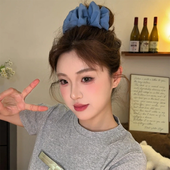 Ručno izrađen Meatball Clip klips za kosu za stiliziranje bun-a - za žene, sladak stil, svježe i slatko, bez ugrađenih umetaka