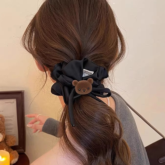 Gumica za kosu s mašnicom i medvjedićem – tkanina, ručna izrada, korejski stil, jesen 2025