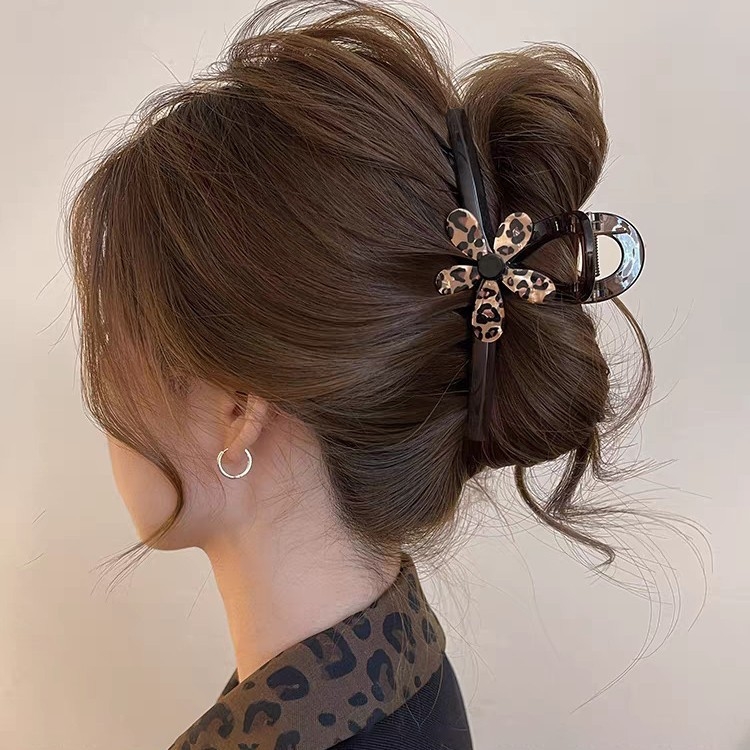 Klip za kosu s leopard printom i cvijećem, Gripper klips za visoku rep, ručna izrada, miješani materijali, ljeto 2025