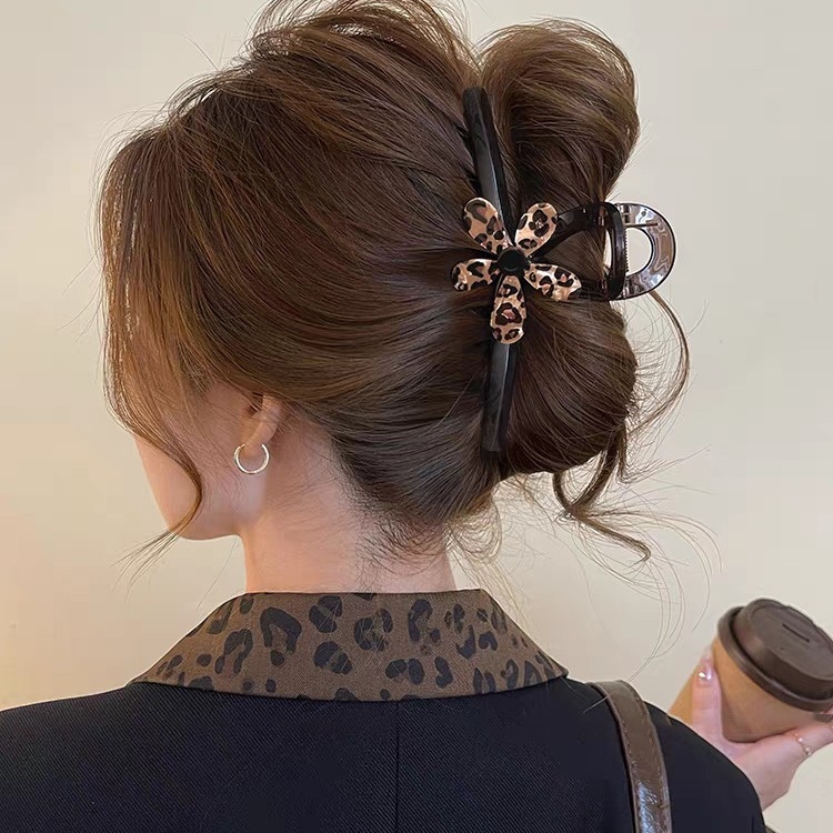 Klip za kosu s leopard printom i cvijećem, Gripper klips za visoku rep, ručna izrada, miješani materijali, ljeto 2025