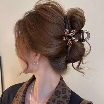 Klip za kosu s leopardovim uzorkom i cvijećem - ručno izrađeni hvataljka za visoki rep (stražnji dio glave) - modni dodaci, miješavina materijala, ljeto 2025