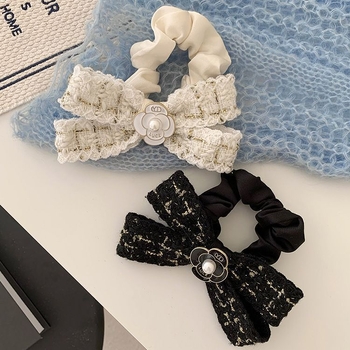 Didžiojo žarnos plaukų žiedas — audinys, rankų darbo, lengvas prabangos stilius, miesto mados, 2022 metų žiema