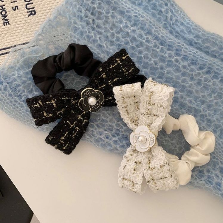 Didžiojo žarnos plaukų žiedas — audinys, rankų darbo, lengvas prabangos stilius, miesto mados, 2022 metų žiema