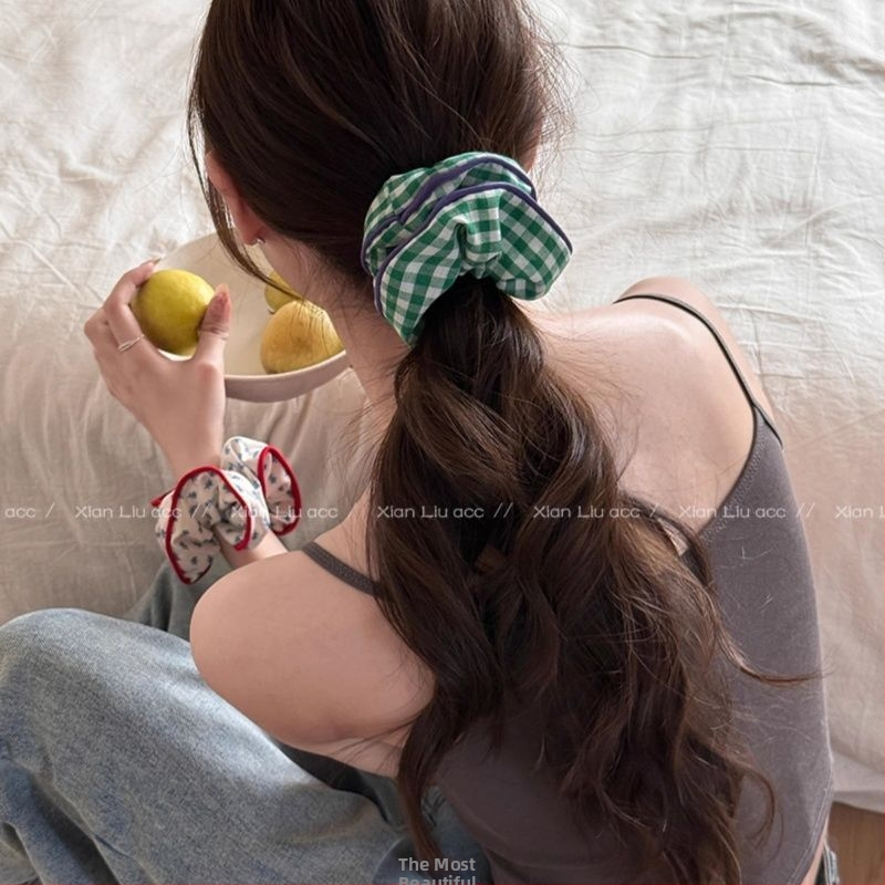 Plaukų uodegėlės gumelė su gėlių raštu, šviežias ir saldus stilius, rankų darbo, mišrios medžiagos, aukštas elastingumas, vasara 2025