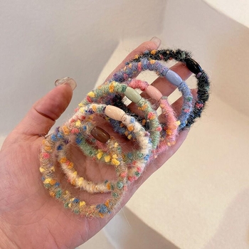 Plaukų gumytės su šilko gėlėmis, animacinis stilius, vaikams, pavasaris 2025