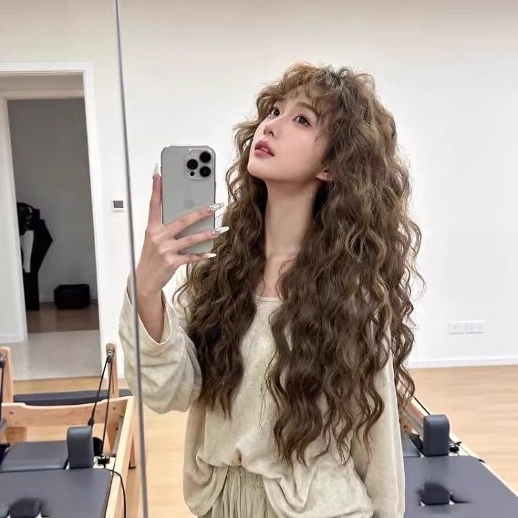 Perika za žene, korejski stil, duga kovrčava kosa s bangsom, vlakna otporna na visoku temperaturu, potpuna kapa, Kenny Wig